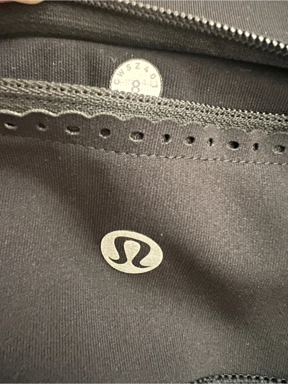 2 Lululemon Women's High-Waist Black Active Capri Leggings size 8